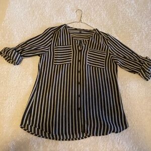EXPRESS Women’s Black and White Stripe Button Down Top